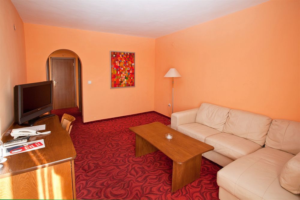 Hotel Blvd 7 Plovdiv Exterior foto