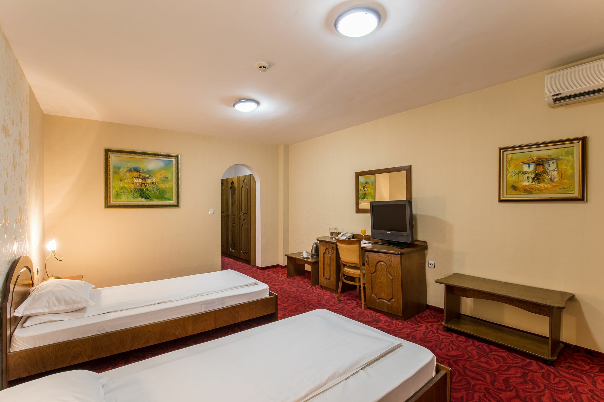 Hotel Blvd 7 Plovdiv Exterior foto